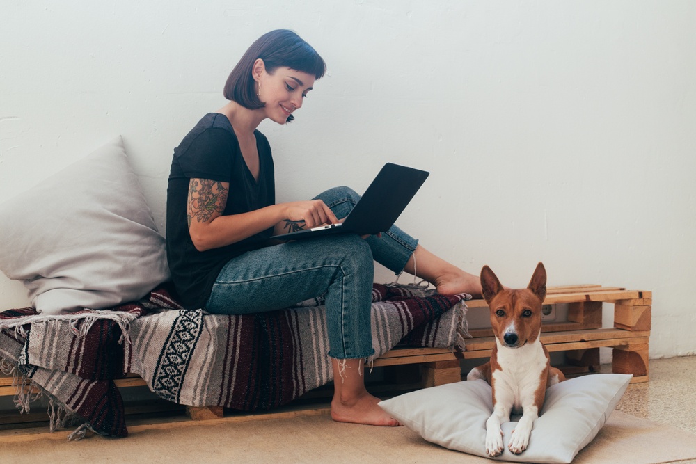 woman working on lifestyle blog on laptop