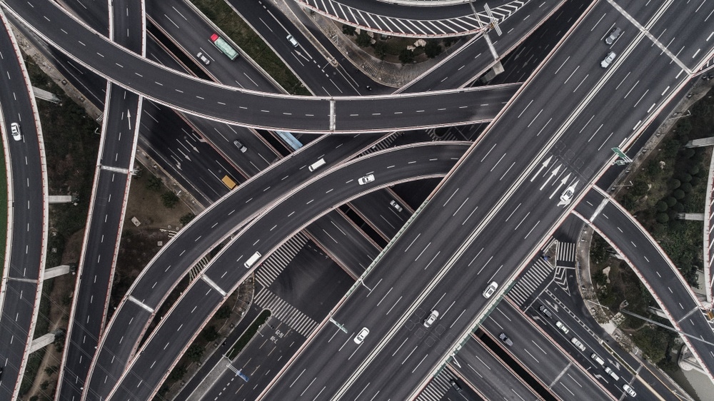 winding path of freeways with confusing directions