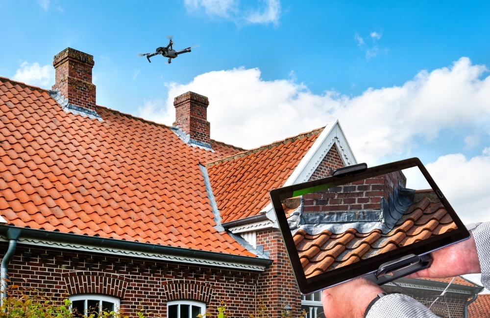 Inspecting a building with a drone