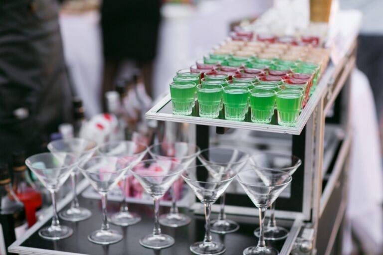 How to Start Your Own Mobile Bar Business